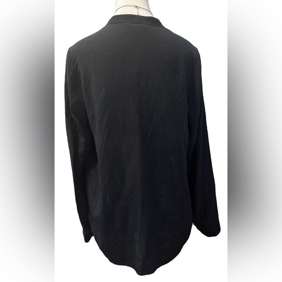 Vince | Navy Tuxedo Silk Half Placket Split Neck Long-Sleeved Blouse (S) - Picture 3 of 10